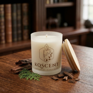 7 oz candle in the scent Mahogany Teakwood